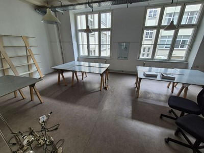 Los 450 - Schreibtische (8x)