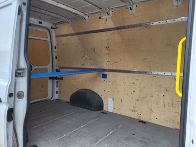 Los 1 - Transporter / Van