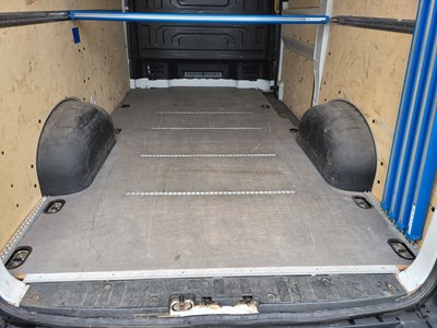 Los 1 - Transporter / Van