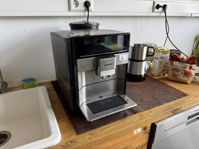 Los 6 - Kaffeevollautomat