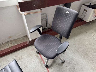 Los 313 - Bürodrehstuhl