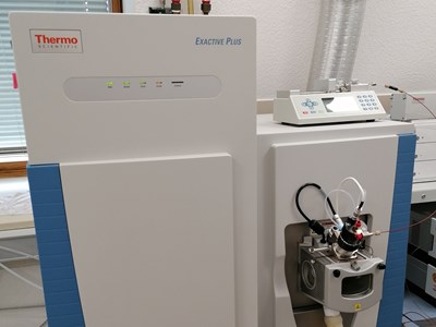 Los 3 - Hochauflösendes Massenspektrometer