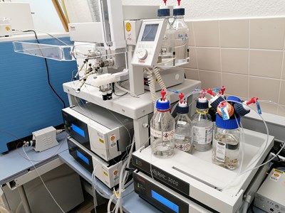 Los 3 - Hochauflösendes Massenspektrometer