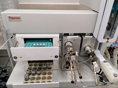 Los 3 - Hochauflösendes Massenspektrometer