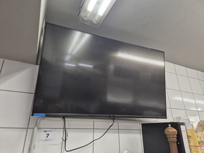 Los 7 - 40"-Fernseher