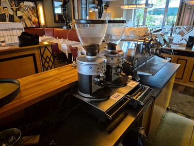Los 122 - Elektrische Kaffeemühle