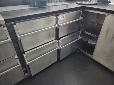 Los 176 - Unterbaugetränkekühlschrank