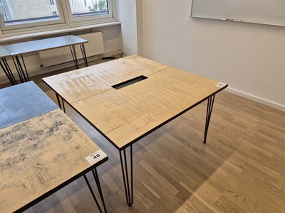 Los 41 - Tisch