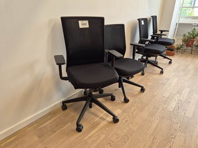 Los 102 - Bürodrehstühle (2x)