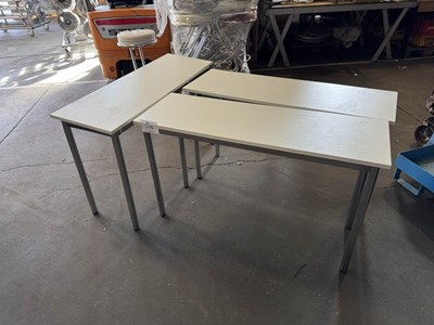 Los 506 - Parlamentstische (3x)