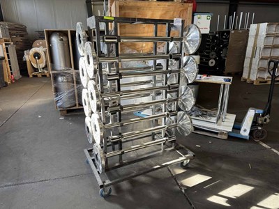 Los 516 - Personenleitpfosten (16x)