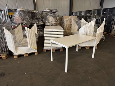 Los 554 - Posten Tische