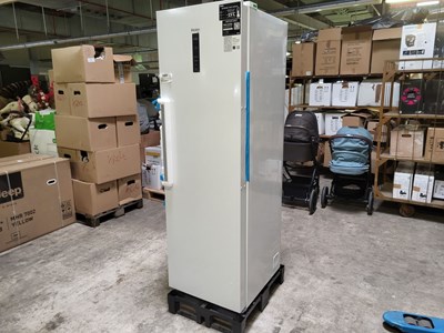 Los 14 - Kühlschrank