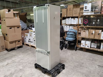 Los 219 - Kühl-/Gefrierkombination