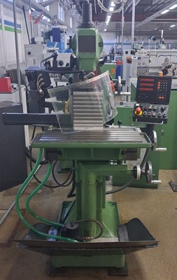 Los 1 - Universal Fräs- und Bohrmaschine