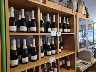 Los 45 - Posten Wein und Sekt