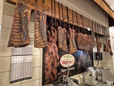 Los 83 - Posten Trocken-/Räucherfleisch