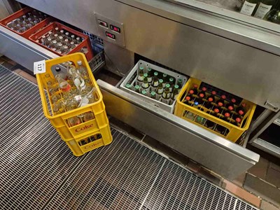 Los 117 - Posten Getränke und Leergut