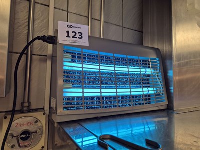 Los 123 - Fluginsektenvernichter