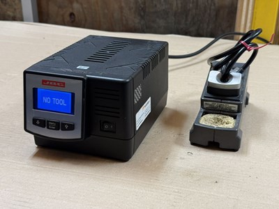 Los 8 - Hochleistungslötstation