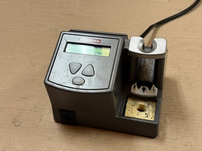 Los 36 - Lötstation