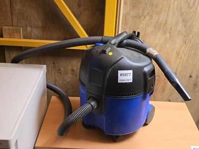 Los 52 - Nass-Trockensauger