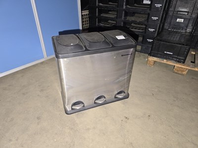 Los 104 - Mülleimer mit 3 Fächern