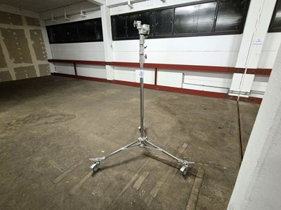 Los 564 - Stahlstativ