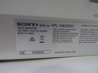 Los 256 - Beamer Sony VPL-VW290ES