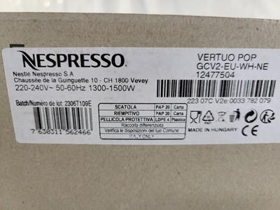 Los 217 - Portionskaffeemaschine Groupe SEB  Nespresso Vertuo Pop XN9201