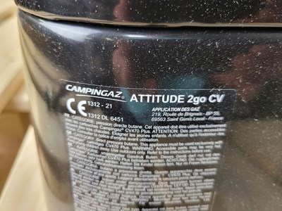 Los 203 - Gasgrill Campinggaz Attitude 2go CV