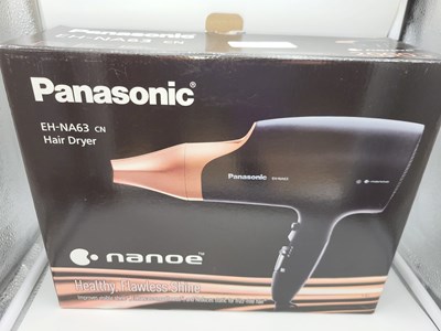 Los 166 - Haartrockner Panasonic EH-NA63CN825