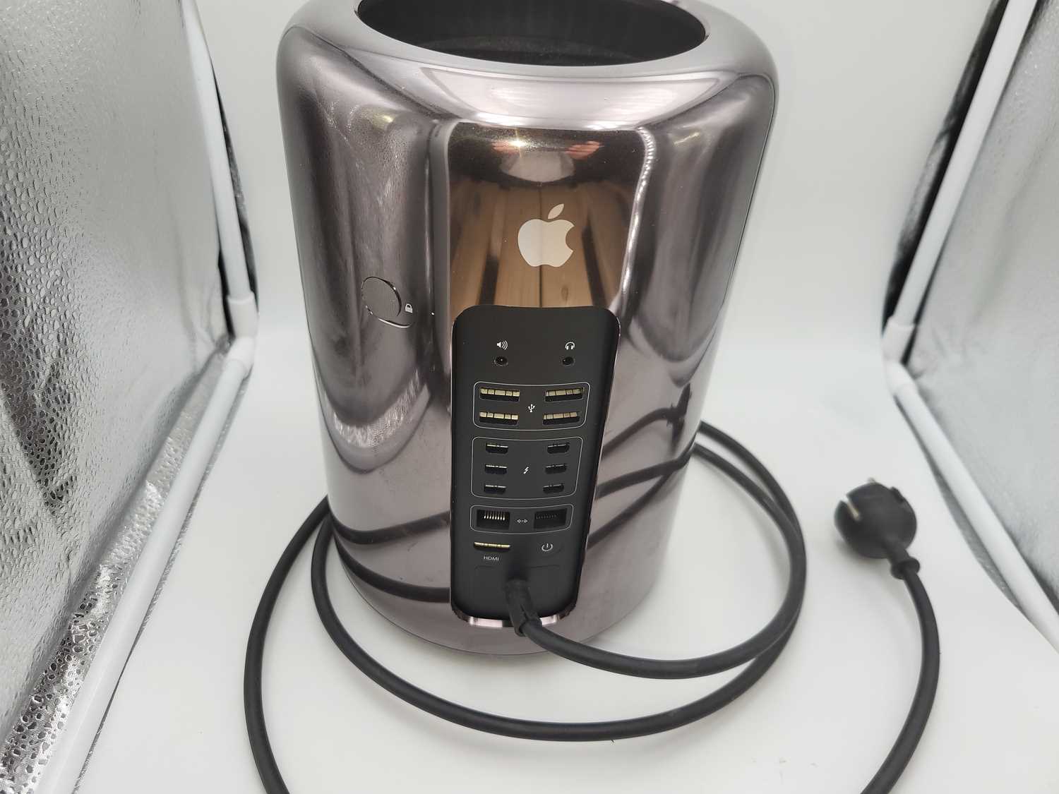 Los 326 - Computer Apple Mac Pro