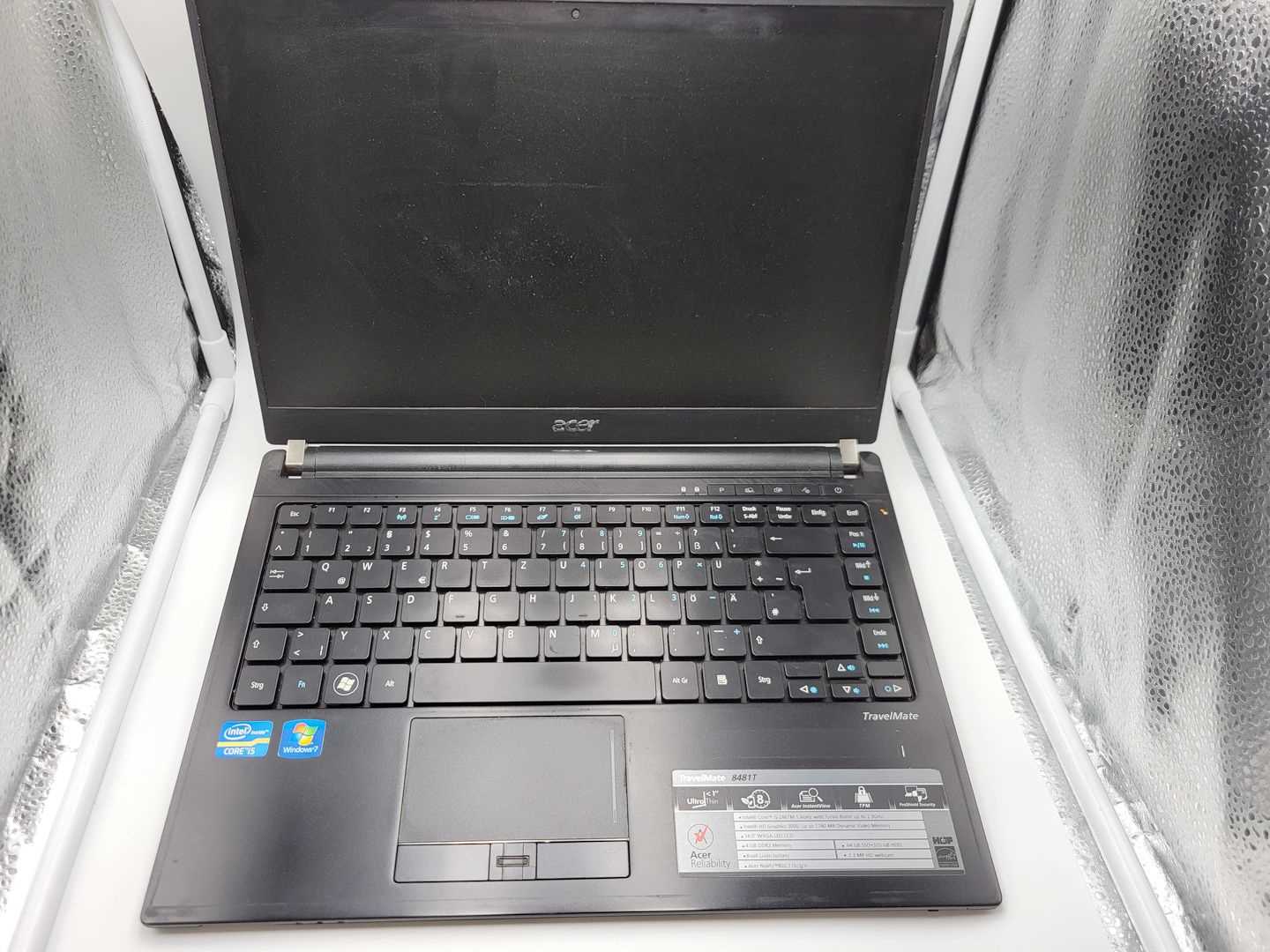 Los 331 - Notebook Acer Travelmate 8481T