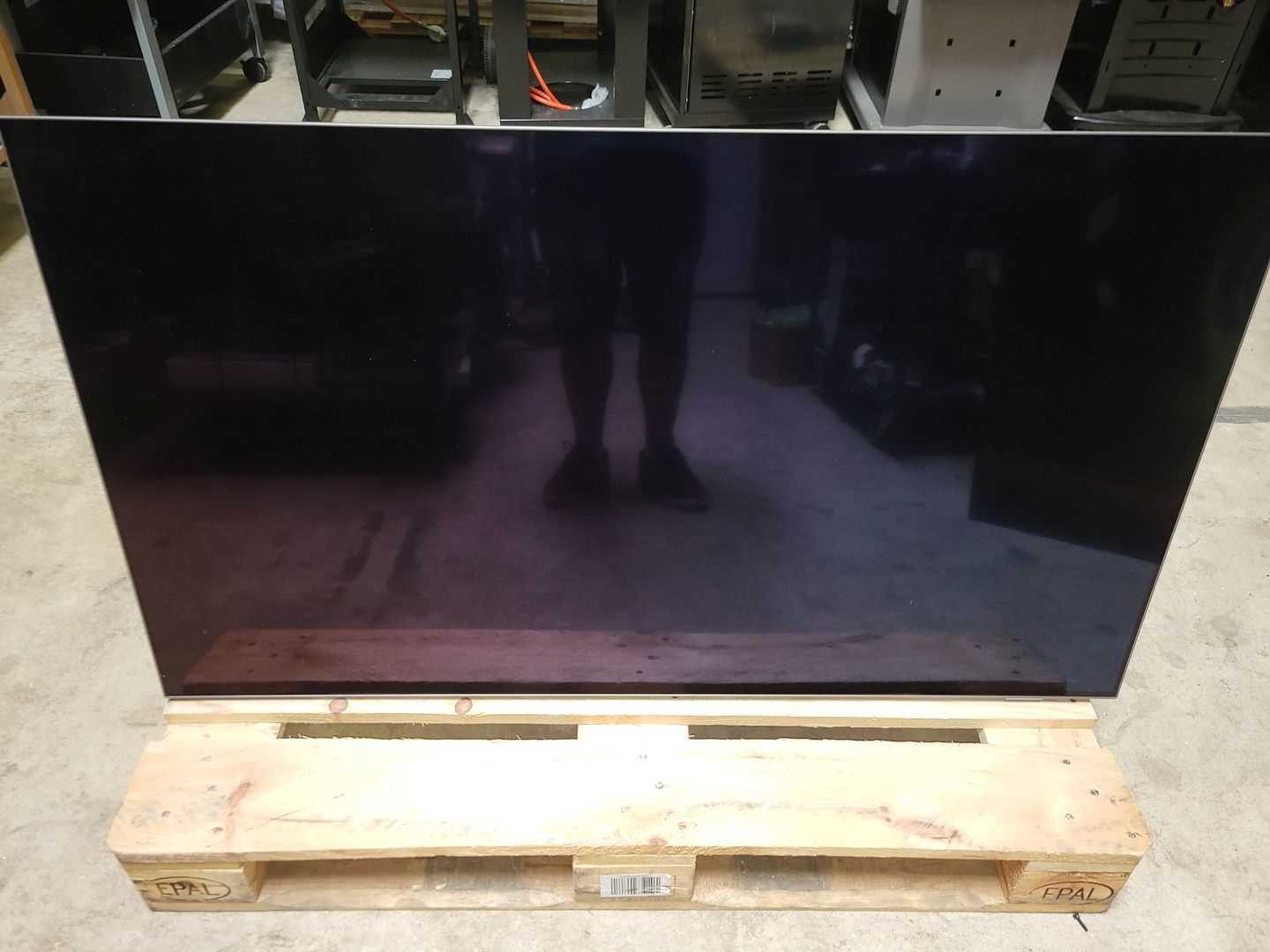 Los 347 - Fernseher Philips 55OLED706/12