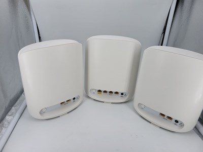 Los 353 - Router Netgear orbi AX1800