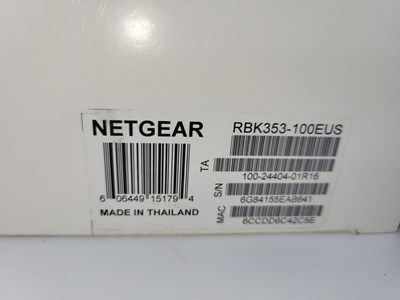 Los 353 - Router Netgear orbi AX1800