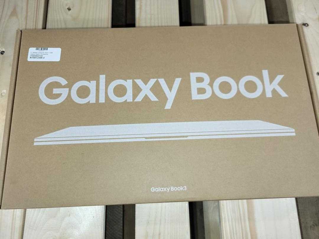 Los 13 - Notebook Samsung Galaxy Book 3 15 graphite