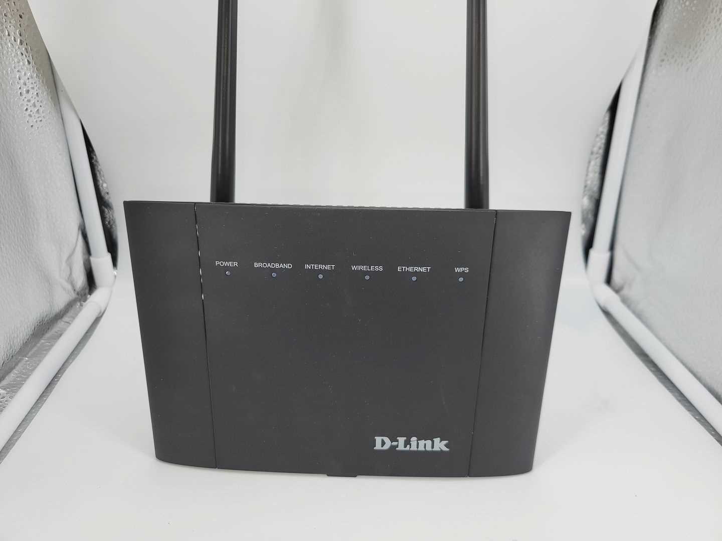 Los 131 - Router D-Link DSL-3788