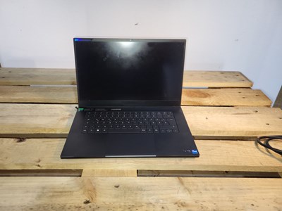 Los 3 - Gaming-Notebook RAZER