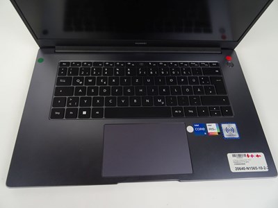 Los 57 - Notebook Huawei MateBook D 15
