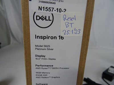Los 71 - Notebook Dell Inspiron 16 5625 grau