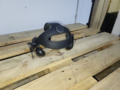 Los 30 - VR-Headset