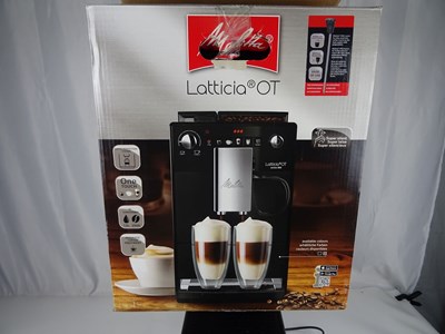 Los 30 - Kaffeevollautomat Melitta LatticiaOT