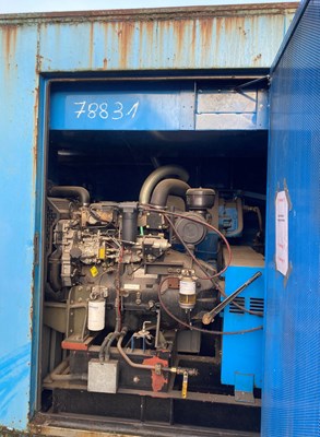 Los 3 - Kompressor im Container