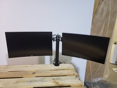 Los 1 - 24"-Curved-Monitore (2x)
