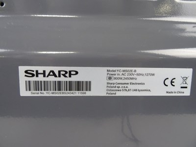 Los 49 - Mikrowelle Sharp YC-MS02E-B