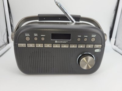 Los 82 - Akku-Radio