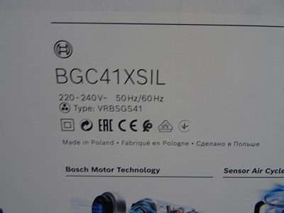 Los 224 - Staubsauger Bosch BGC41XSIL