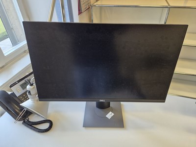 Los 30 - 24"-LCD-Monitor